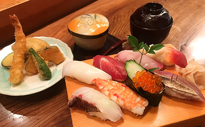 福 にぎり 天ぷら付き